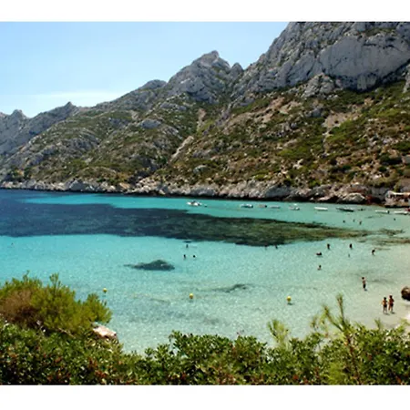 Holiday Rendez Vous ! *